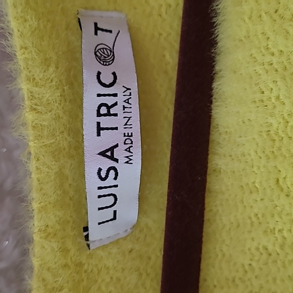 Neon yellow Italian sweater with the feel of angora - Picture 2 of 3